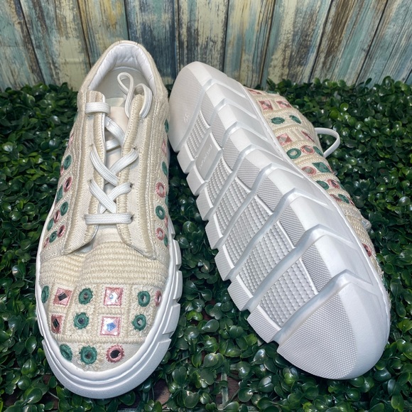 FREE PEOPLE CATCH ME IF YOU CAN WHITE MIRROR COMBO CROCHET SNEAKERS - Picture 3 of 7